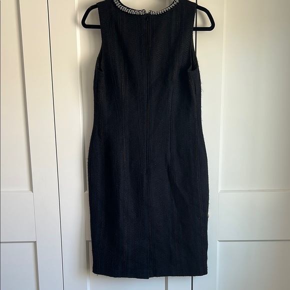 Karl Lagerfeld Dress Black Tweed Sheath Pearl Chain Neck Dress | 6 - Picture 4 of 5